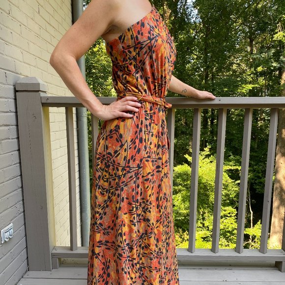 C&T Long Dress - Picture 3 of 9